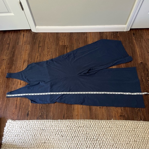 AnyBody Regular Cozy Knit Wide-Leg Reversible Jumpsuit Navy Size Medium - Picture 8 of 13